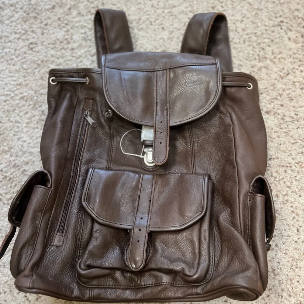 NWNT Lrge Genuine Cow Hide Brown Leather Drawstring Backpack Rucksack Rugged Bag